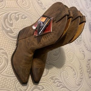 BOULET BOOTS SIZE 8.5 men